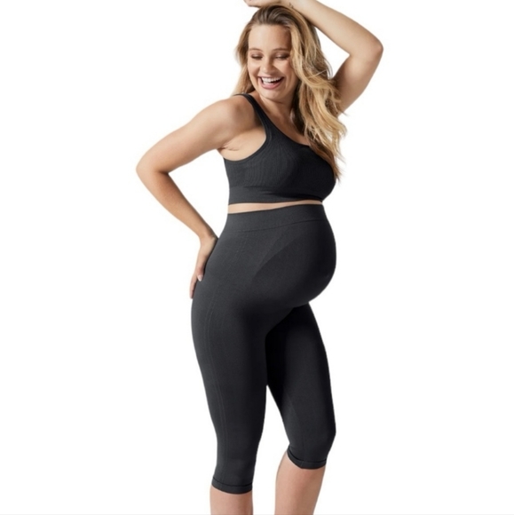 BLANQI Maternity Crop Leggings - Picture 7 of 9